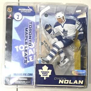 McFarlane Owen Nolan NHL Series 7 Maple Leafs Figure 2003 Sealed